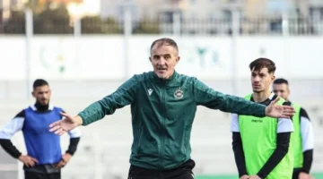 قرار إقالة مفاجئ.. وفاق سطيف يبعد مدرب الزمالك السابق